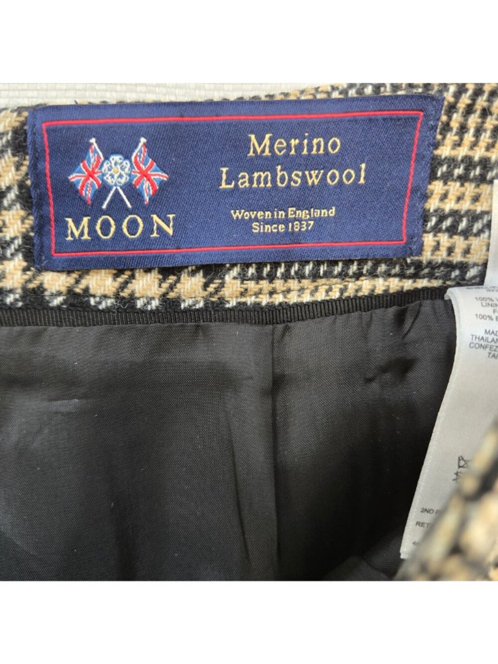 Brooks Brothers 100% Merino Lambswool Glen Plaid Pencil Skirt Size 4P - Picture 4 of 7